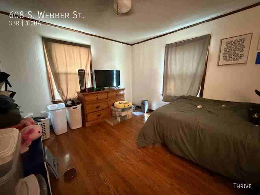 608 S Webber St - Photo 4 of 8