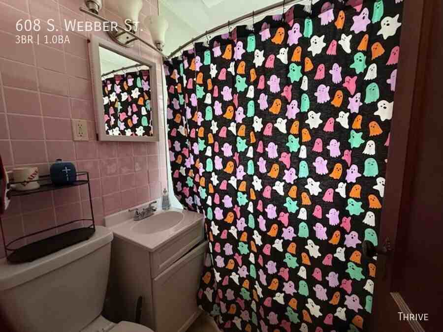 608 S Webber St - Photo 5 of 8
