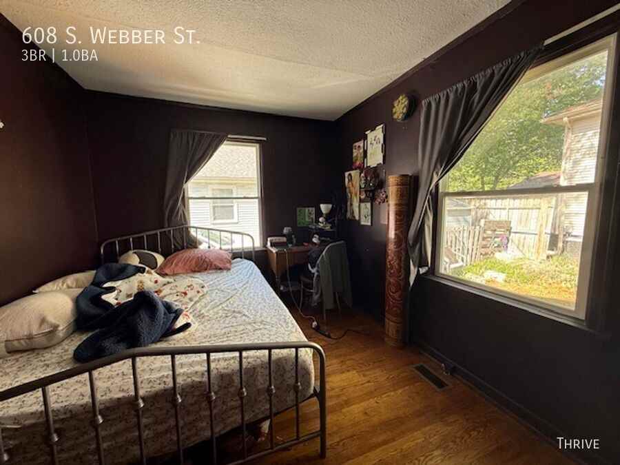 608 S Webber St - Photo 6 of 8