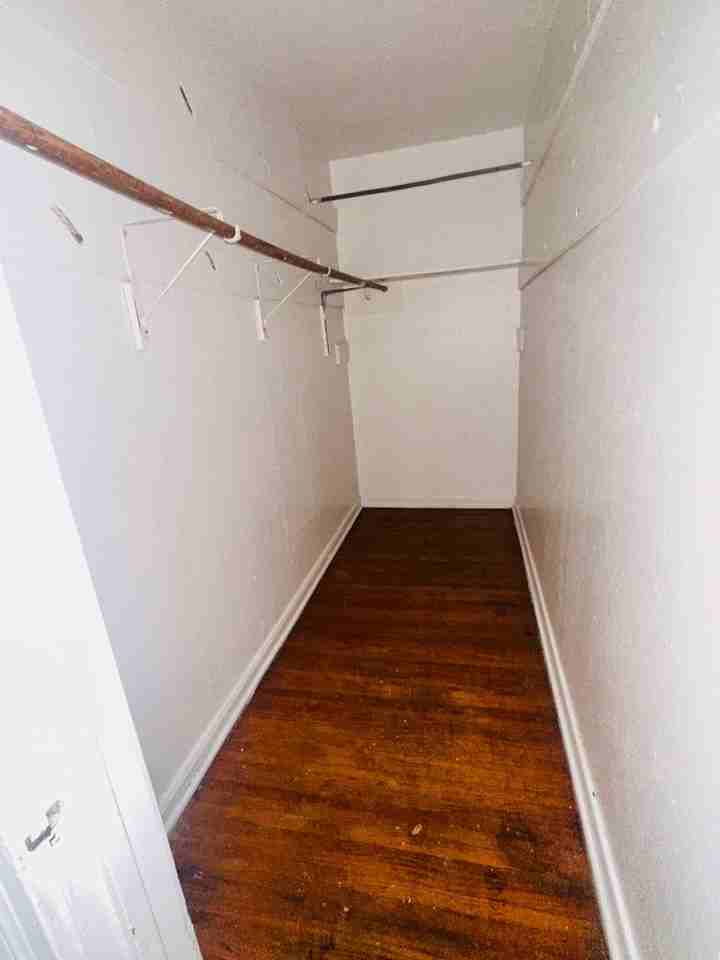 204 Carter St - Photo 4 of 9