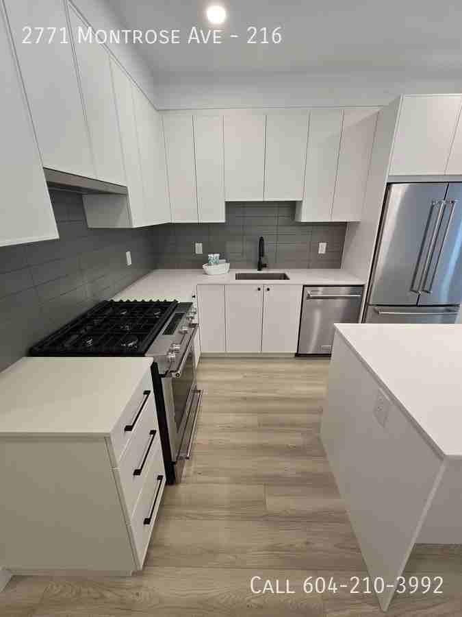 2771 Montrose Ave #216 - Photo 2 of 11