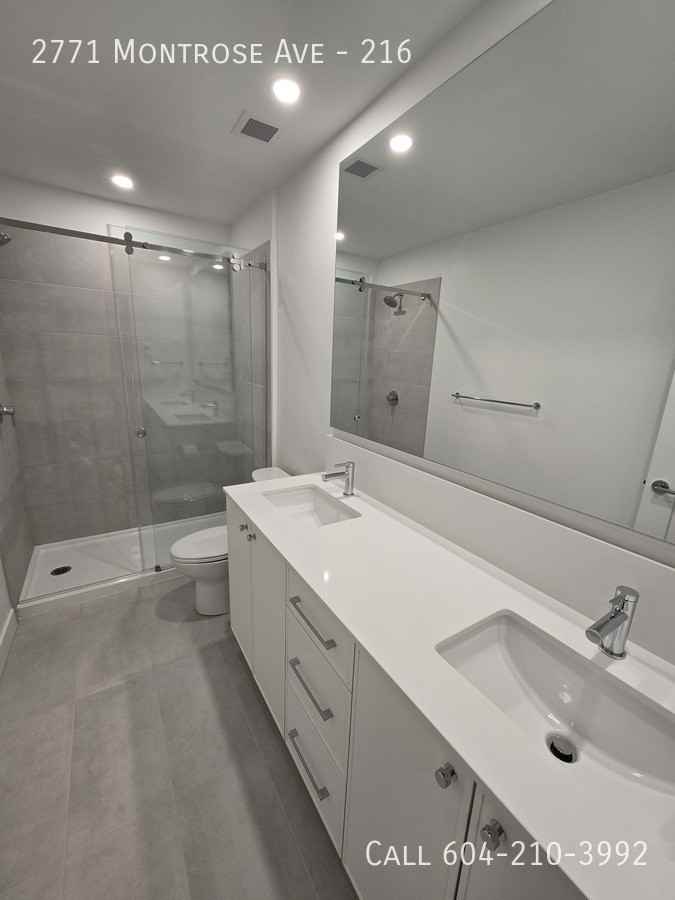 2771 Montrose Ave #216 - Photo 7 of 11
