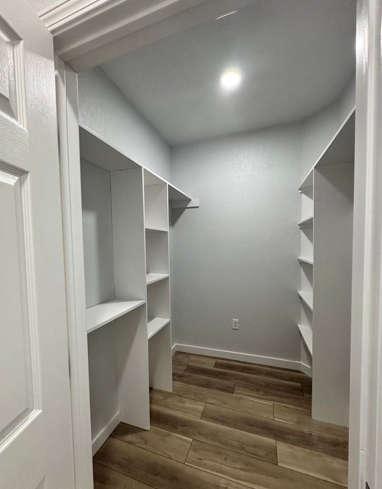 6308 N Boulder Ave - Photo 4 of 7