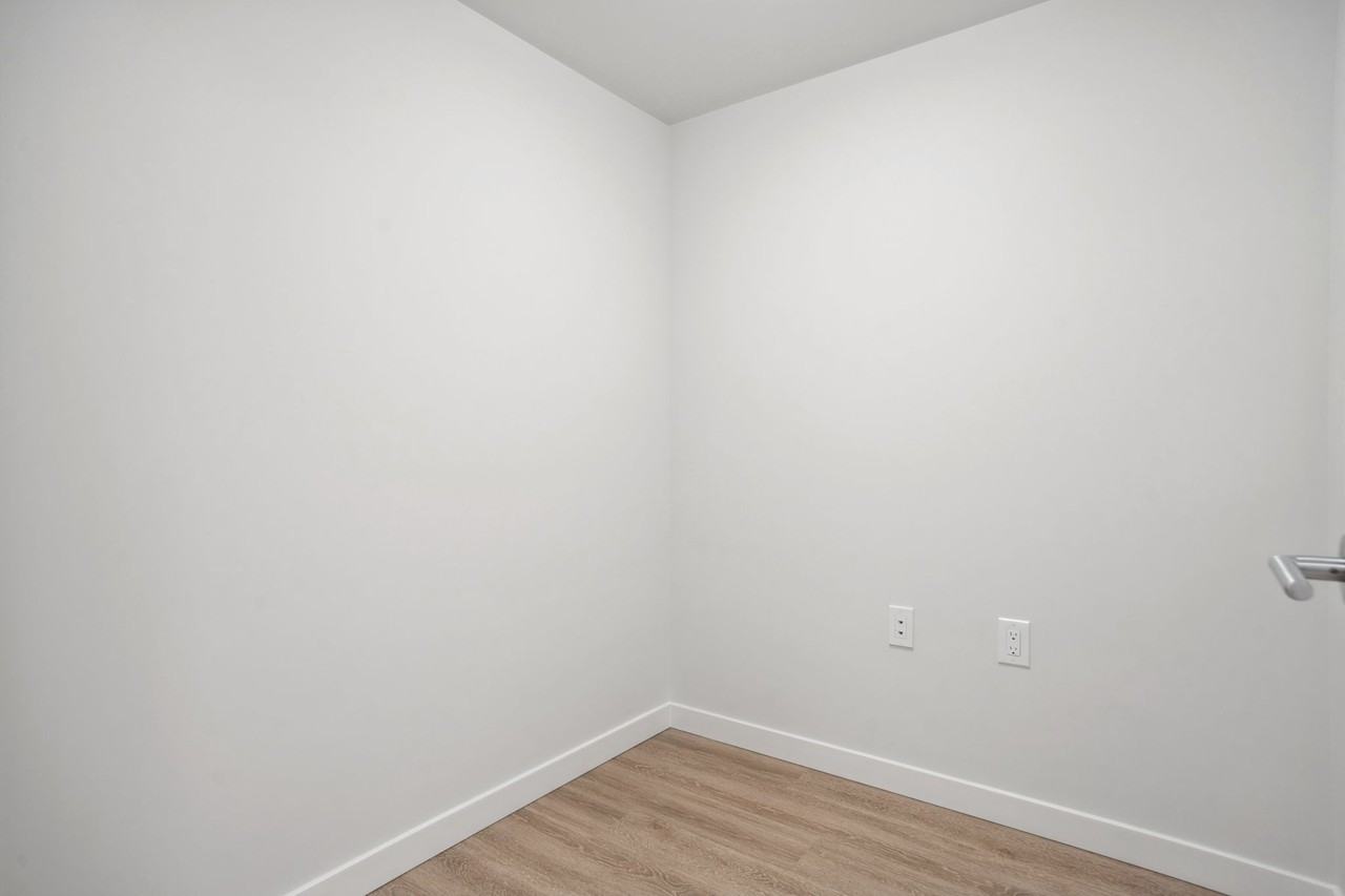 3435 Sawmill Crescent #422 - Photo 6 of 27