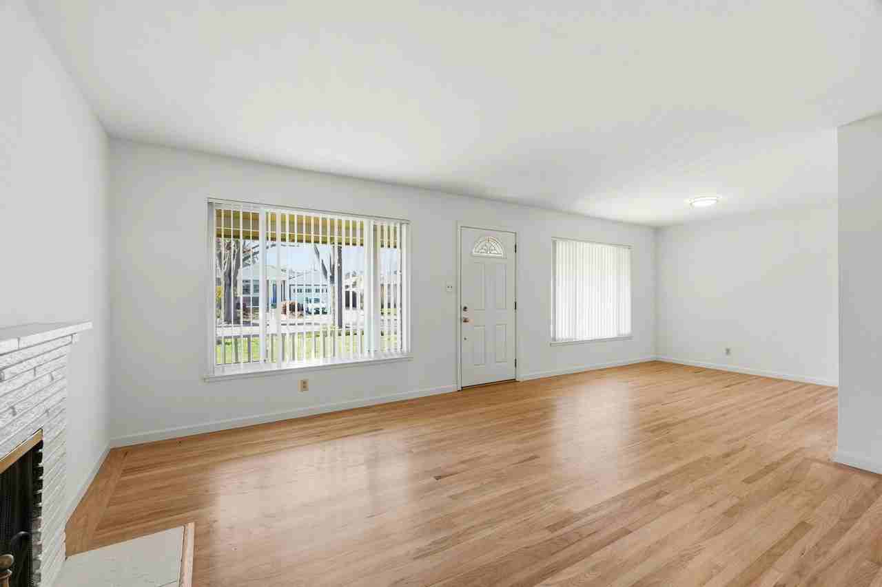 1109 Parkington Ave - Photo 7 of 37