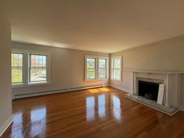 featured image of 271 Elm St