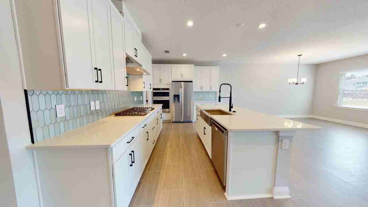 90 Oak Knoll Ct - Photo 5 of 42