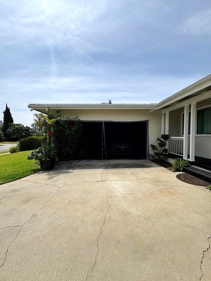 2935 Gayridge St - Photo 3 of 34