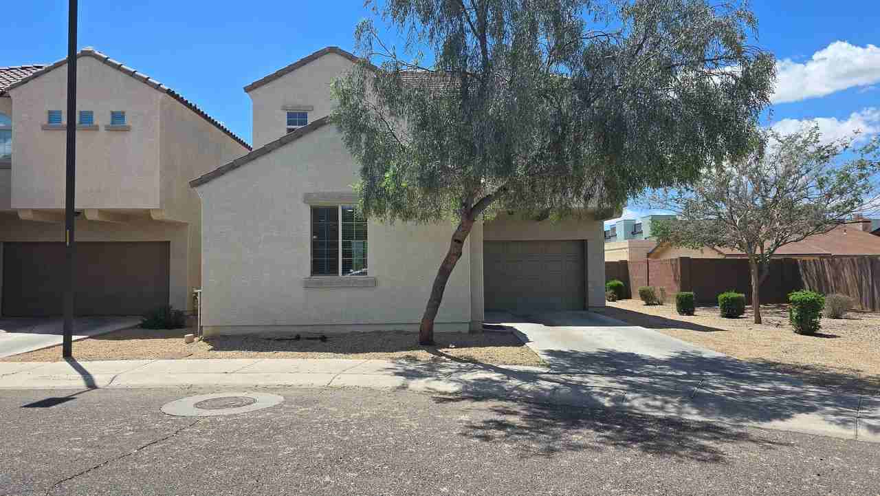 10353 W Monterosa Ave - Photo 2 of 30