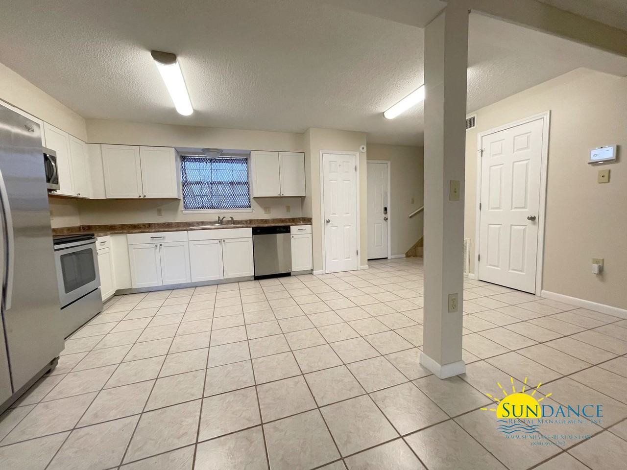 133 4th Ave - Photo 2 of 28
