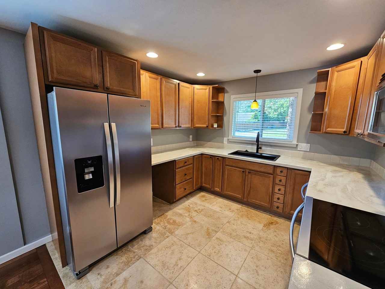 10202 White Birch Ln - Photo 5 of 23