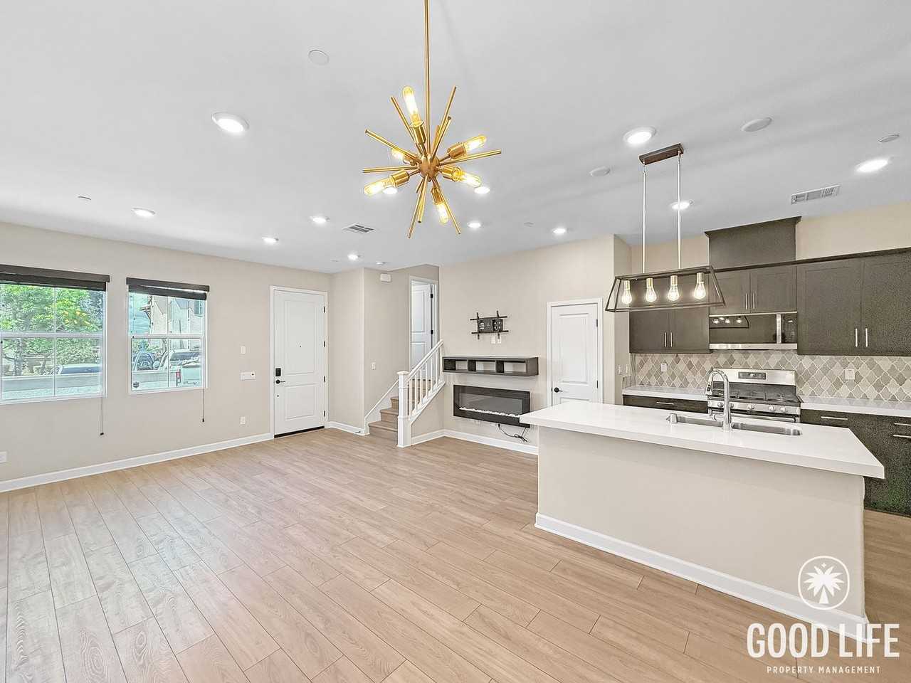 1109 Delpy View Pt - Photo 3 of 21