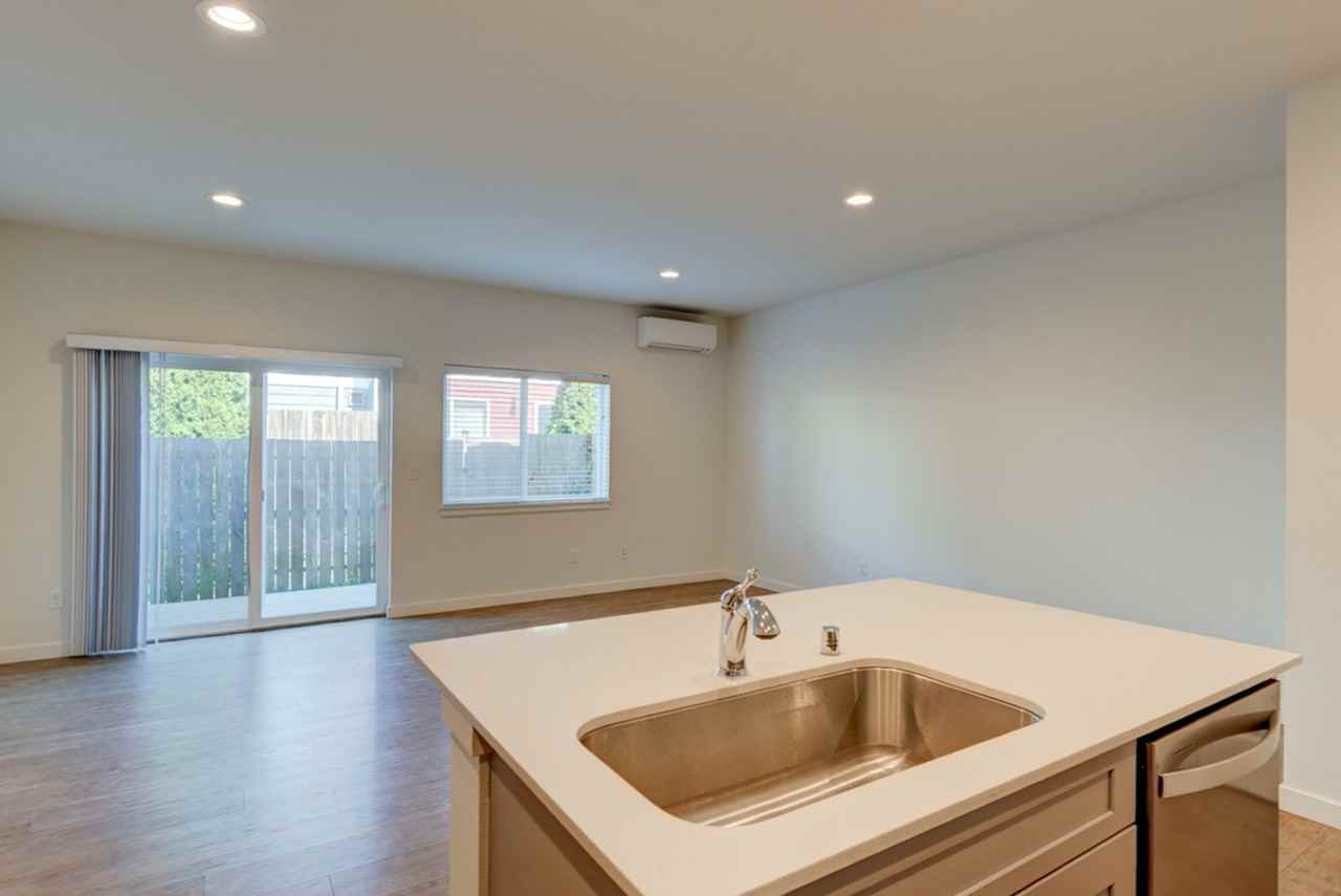 563 Ne Kettle St Apt A2 - Photo 5 of 21