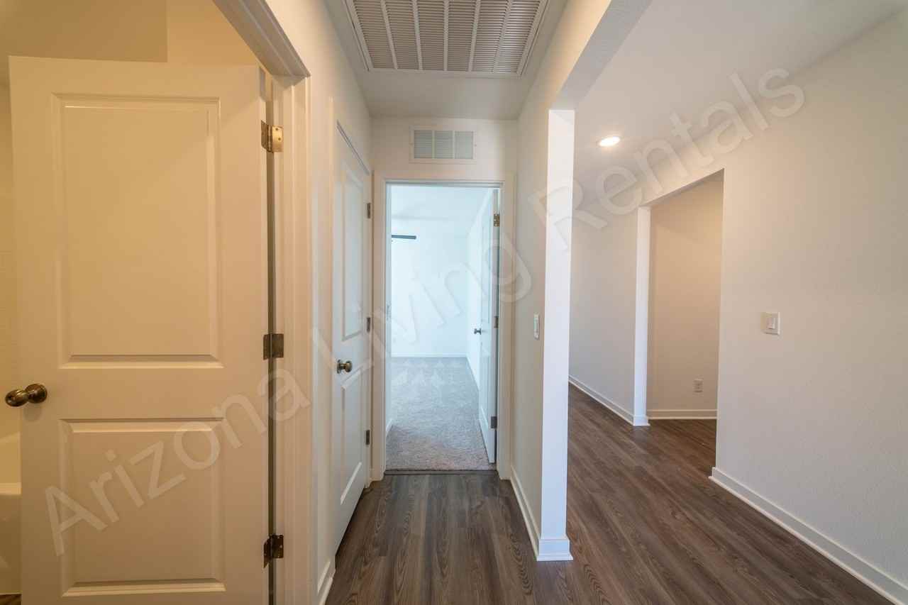 7143 E Morningside Dr - Photo 6 of 29
