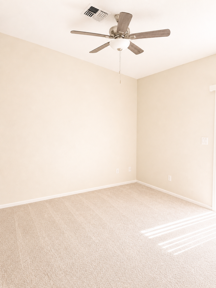 3169 S Brand Lee Way - Photo 5 of 16