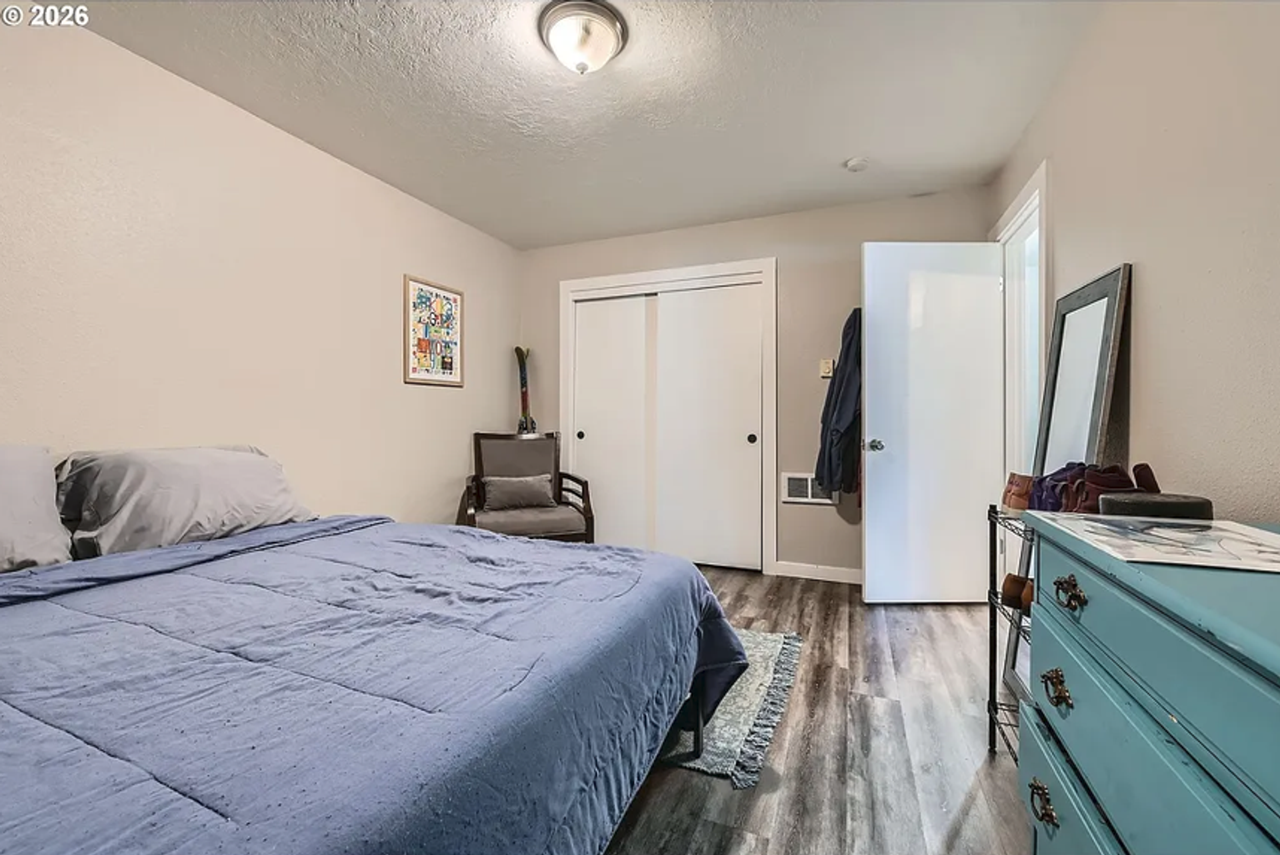 1643 Ne 74th Ave - Photo 6 of 35