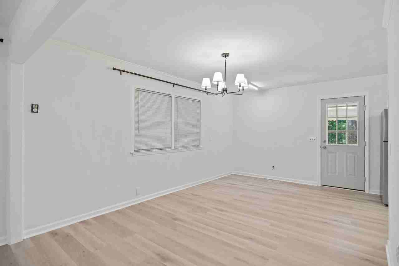 7444 Edenwood Ln - Photo 6 of 25
