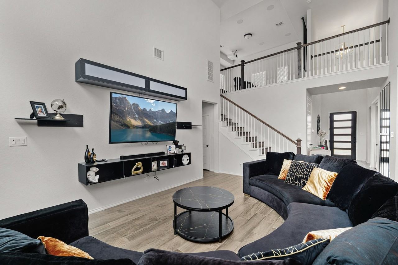 2426 Sueno Pt - Photo 6 of 19