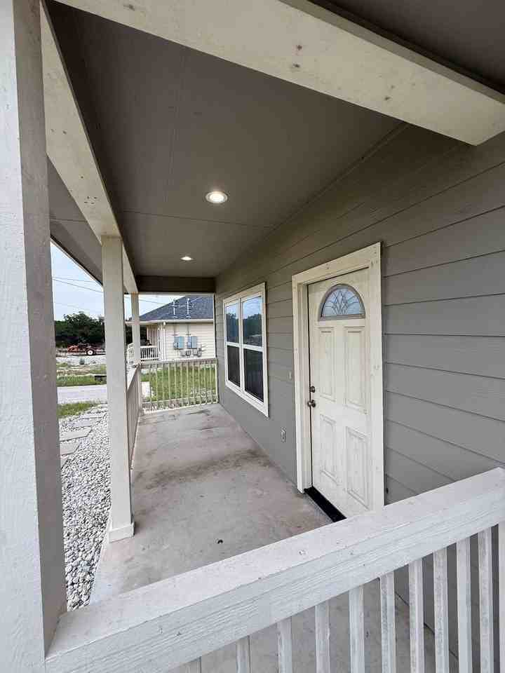 184 Crestview Ln - Photo 5 of 27