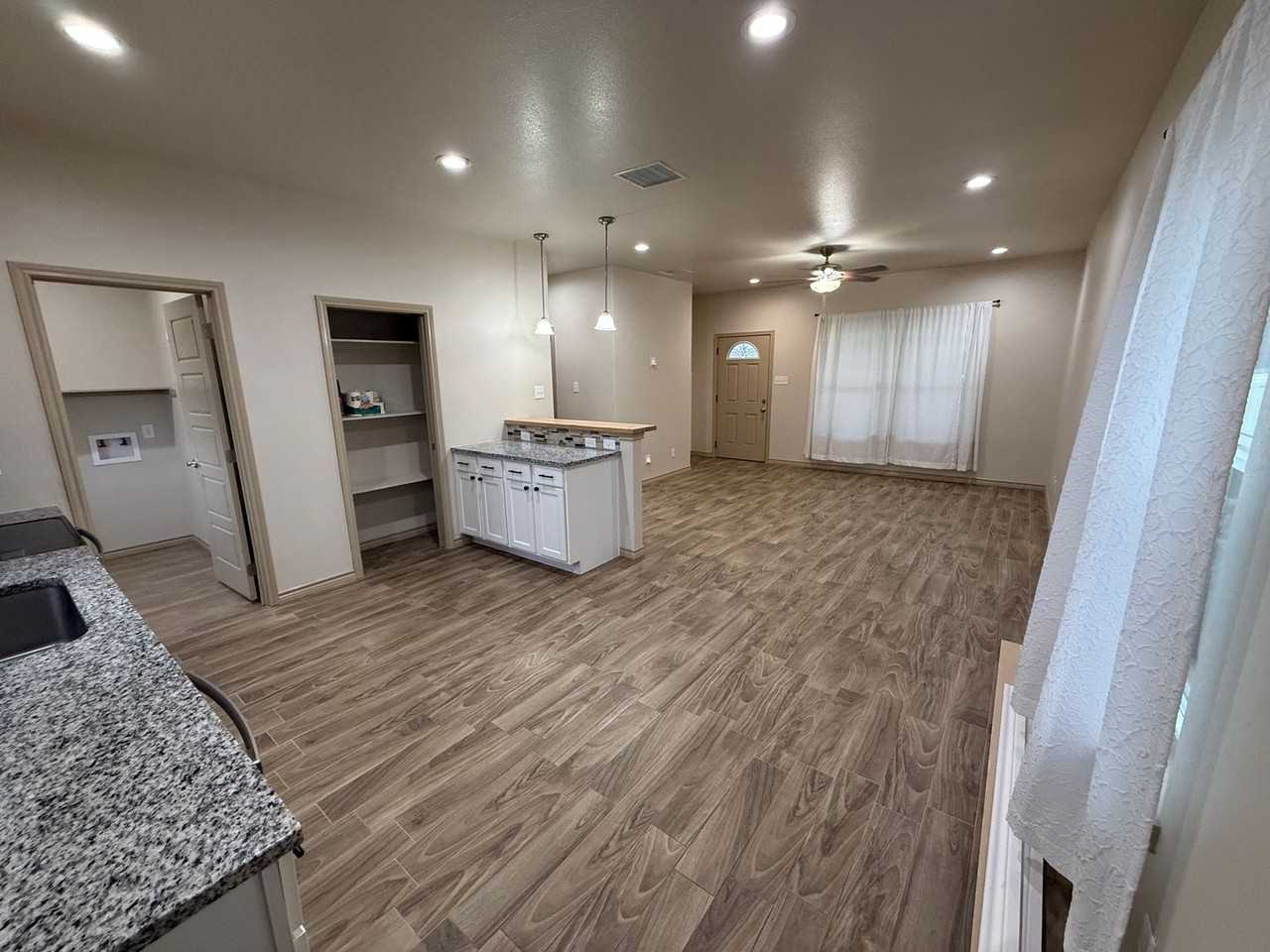 184 Crestview Ln - Photo 7 of 27