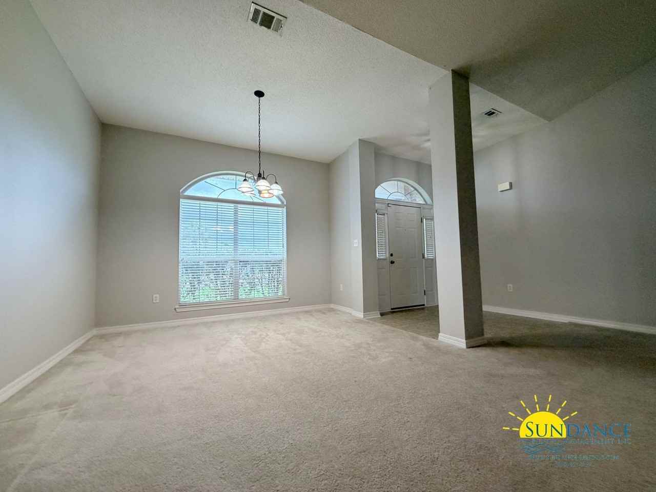 2165 Castle Grove Dr - Photo 2 of 21