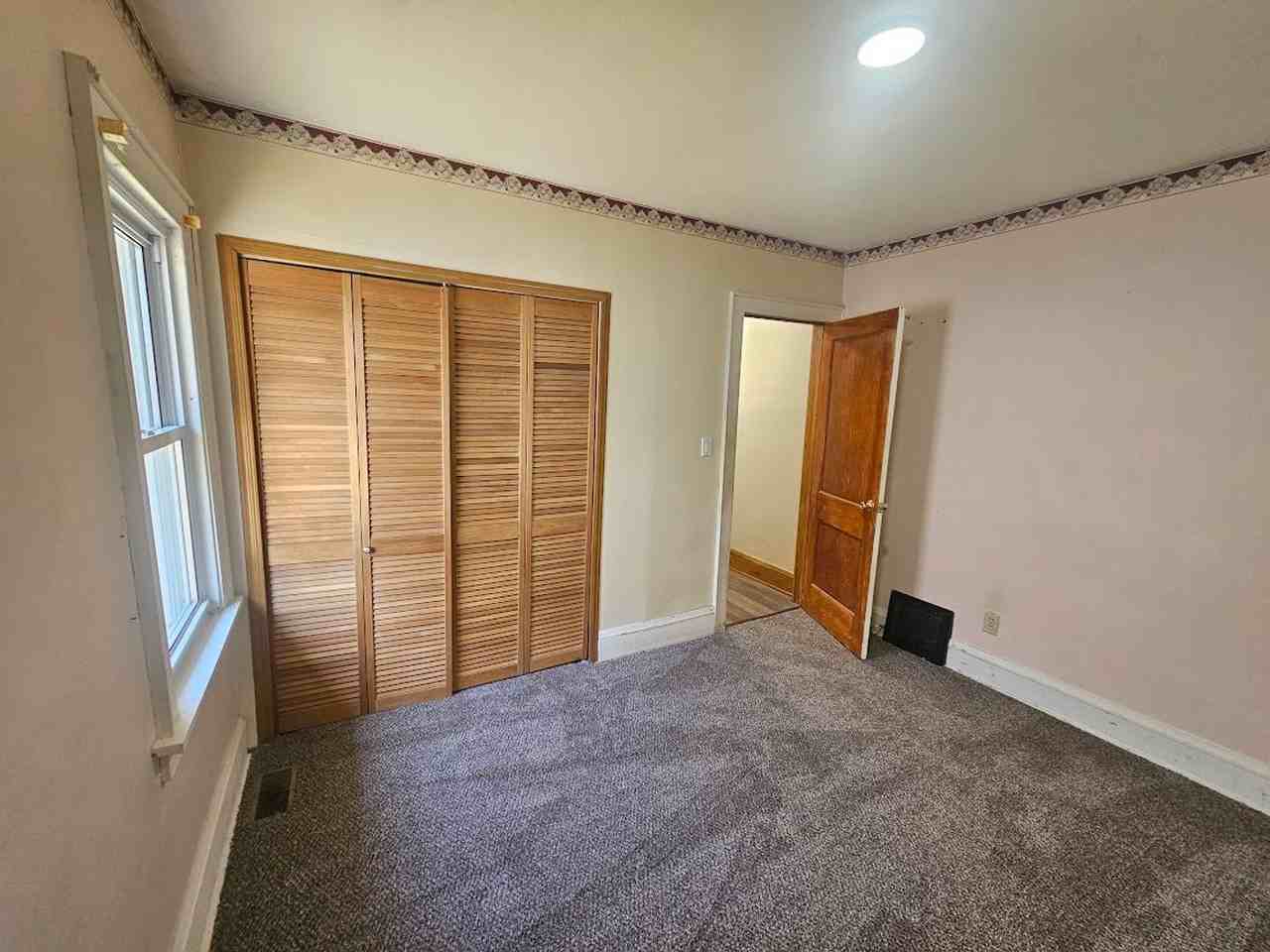 1169 Weiser Ave - Photo 3 of 15