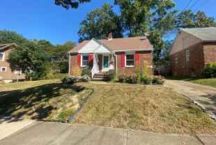 781 Saxon Ave - Photo 1 of 1