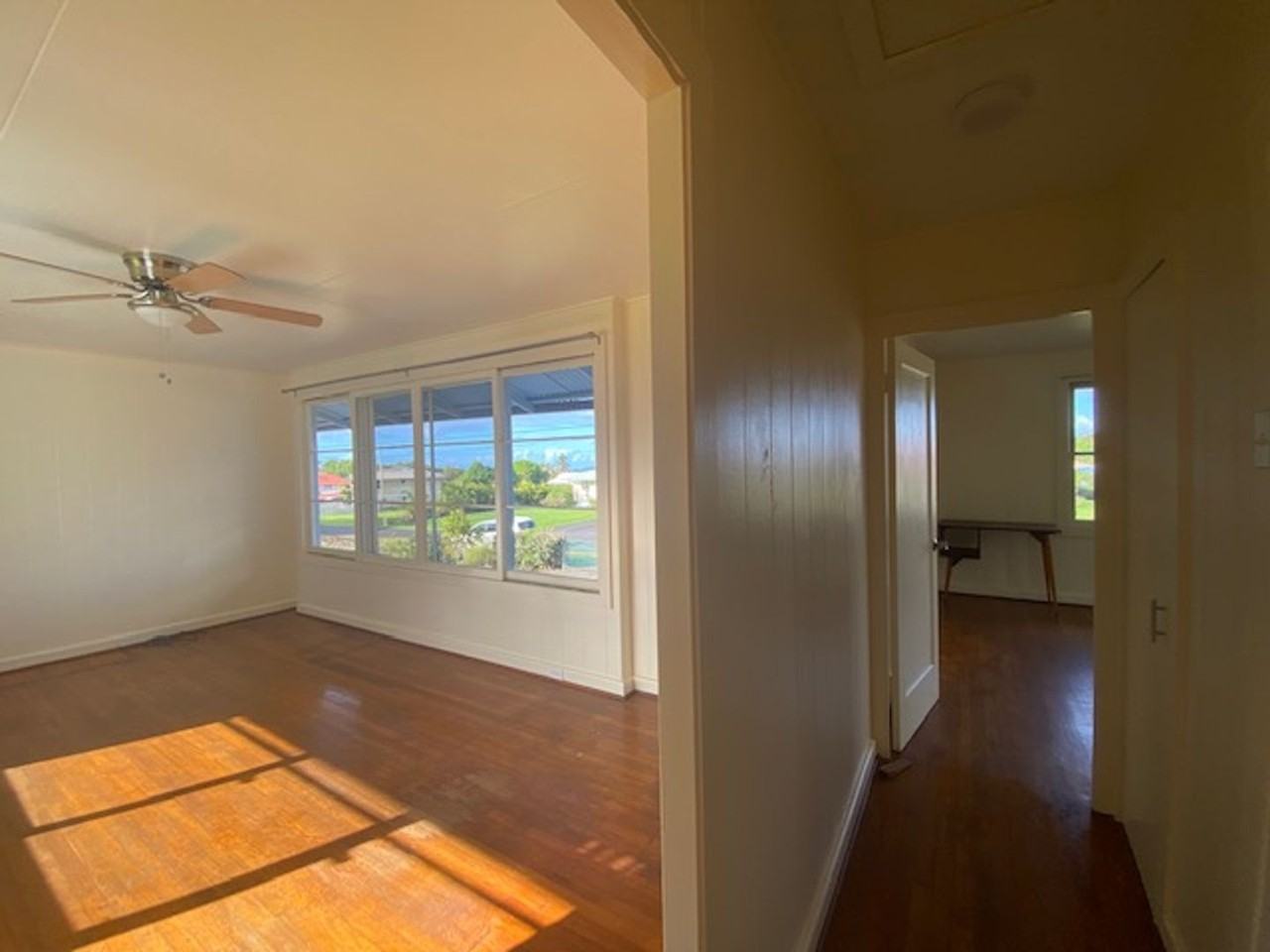 230 Nohea St - Photo 4 of 26