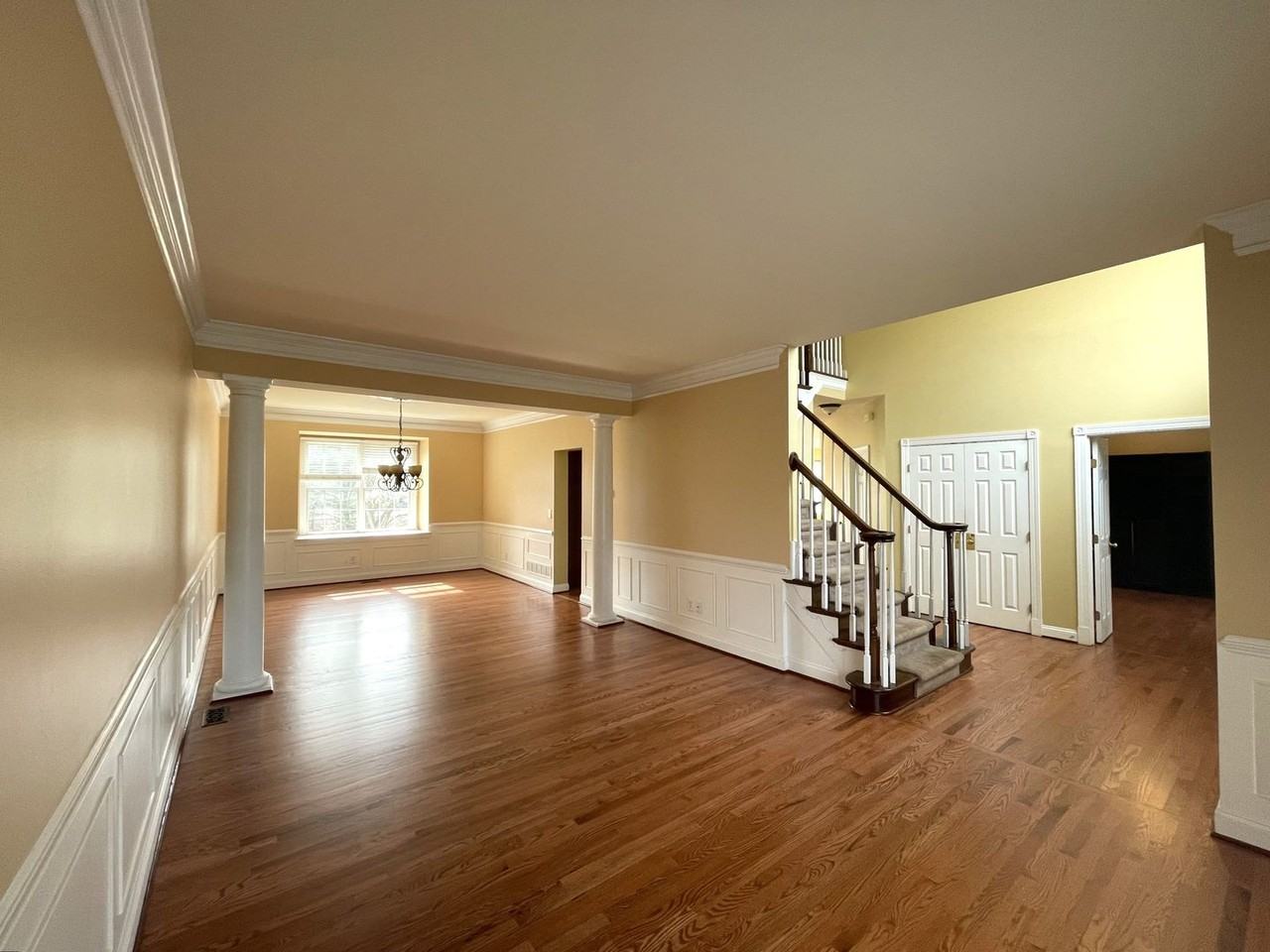 4823 Vista Ridge Dr - Photo 5 of 35