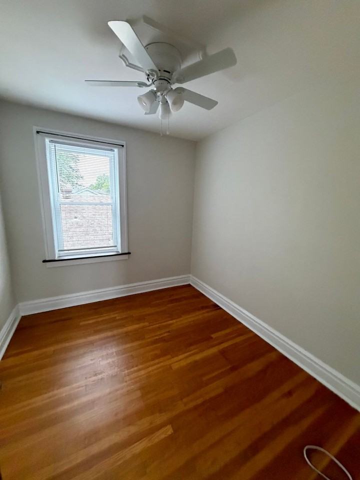 5191 Rosa Ave 2nd Fl - Photo 7 of 9