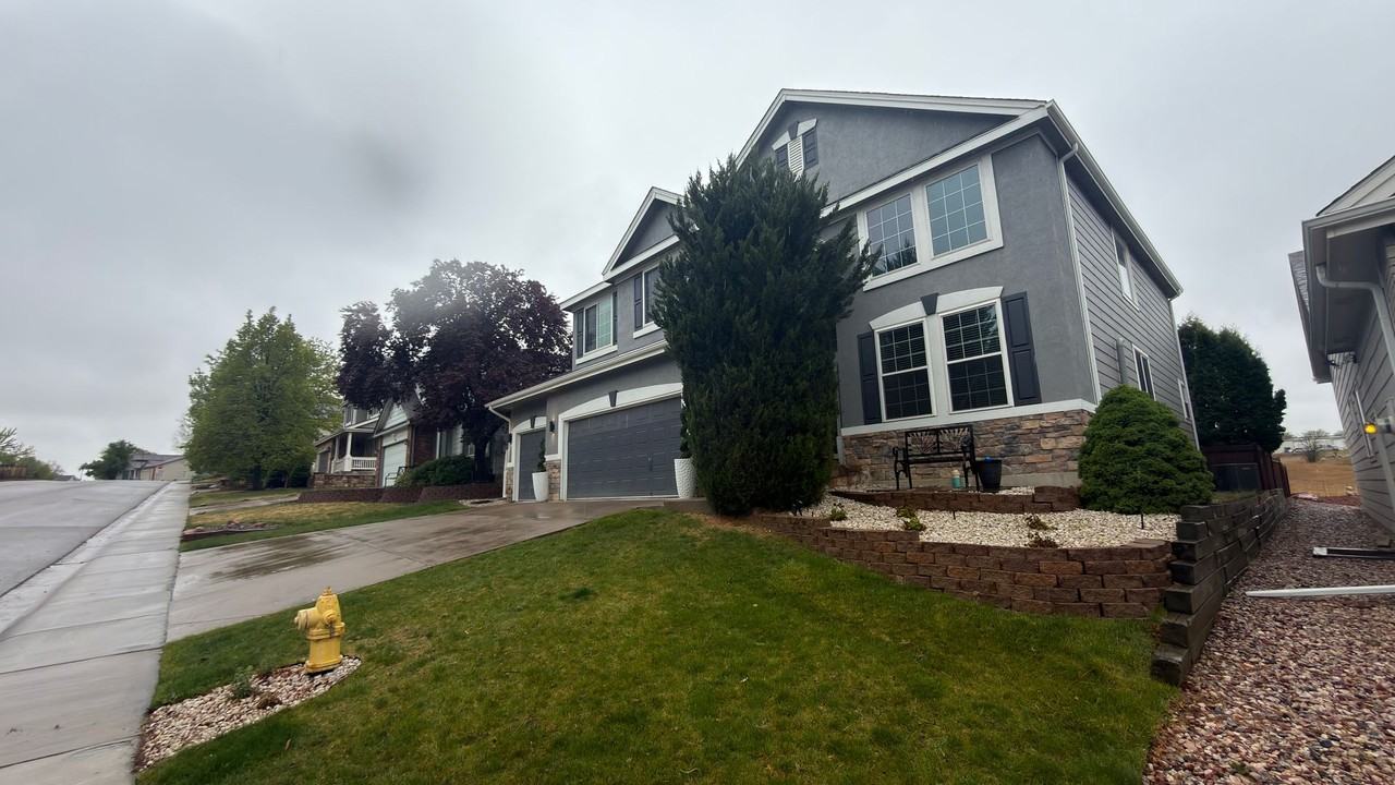 5811 Auburn Dr - Photo 3 of 38