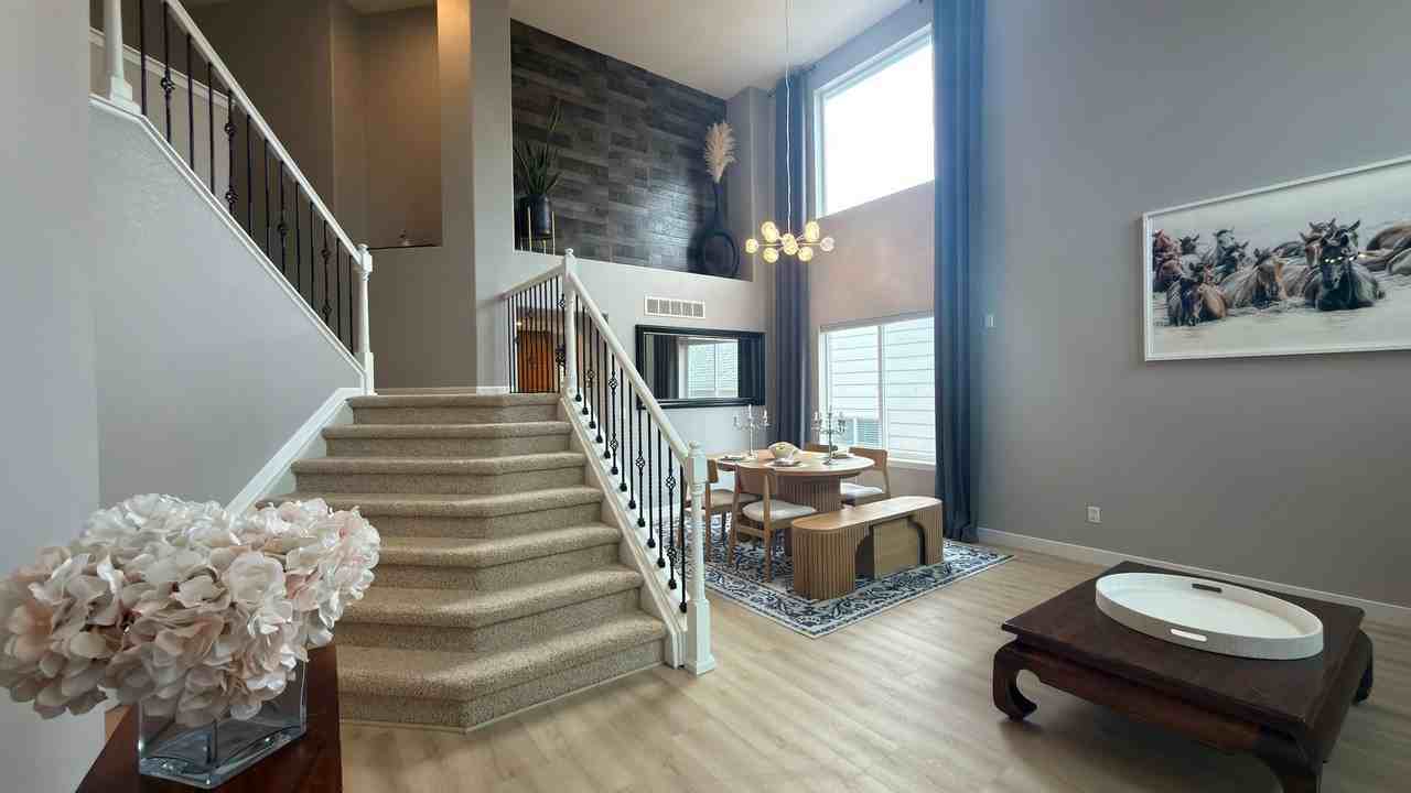 5811 Auburn Dr - Photo 4 of 38
