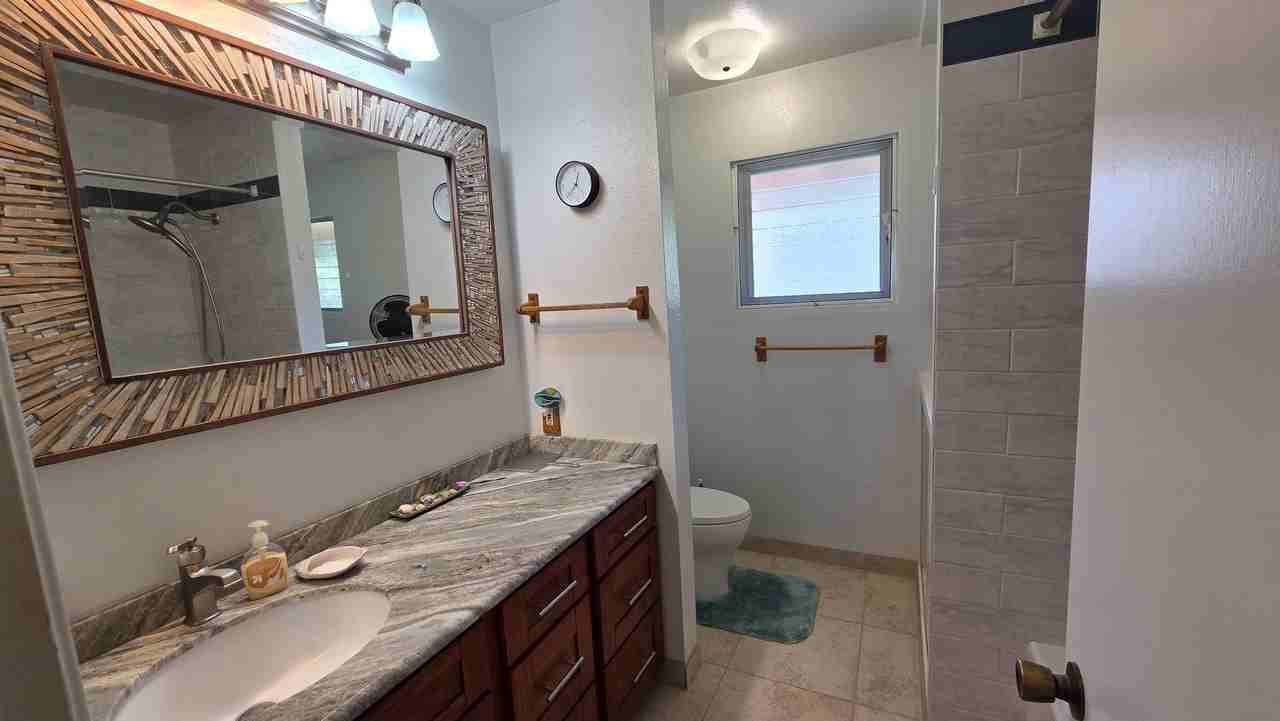 1199 Akipohe St Apt C - Photo 7 of 12