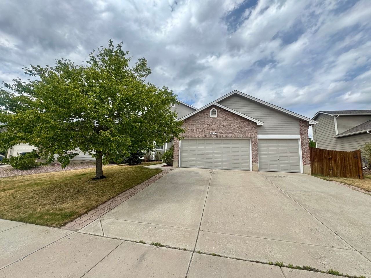 5720 Huerfano Dr - Photo 2 of 41