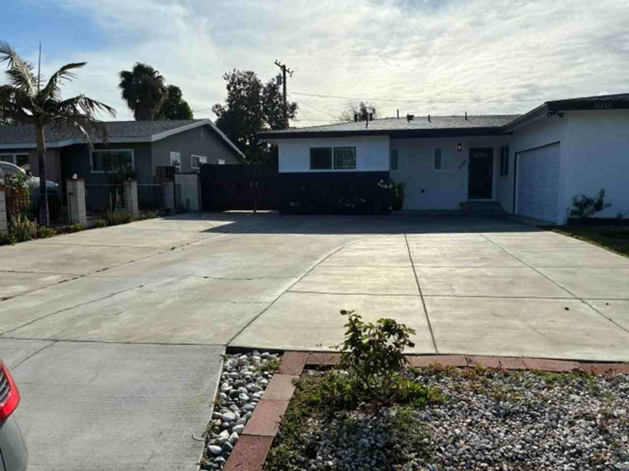 13282 Monroe St - Photo 2 of 50