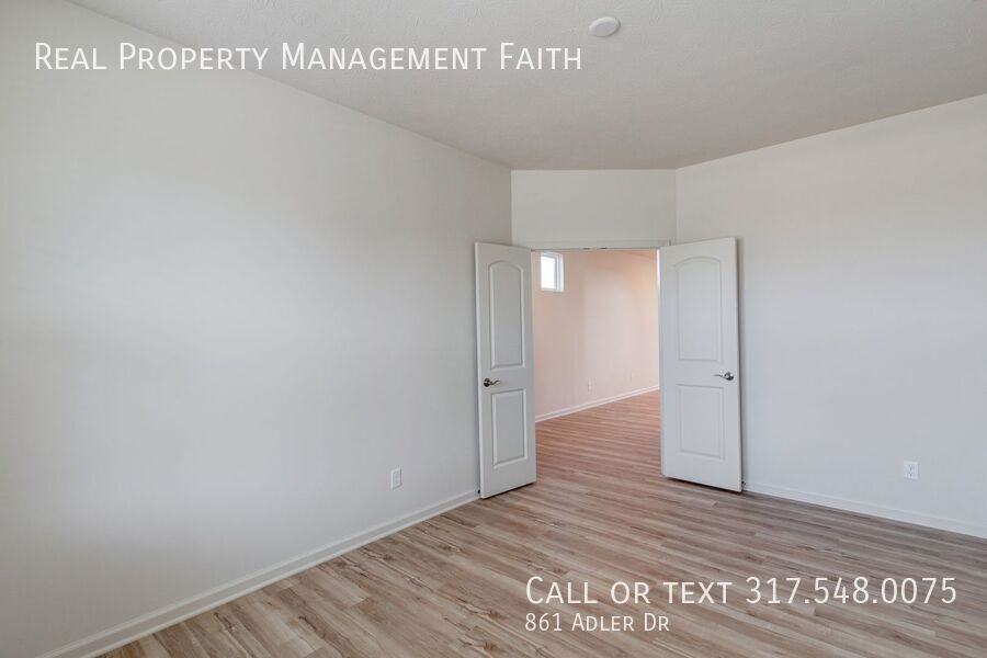861 Adler Dr - Photo 5 of 38
