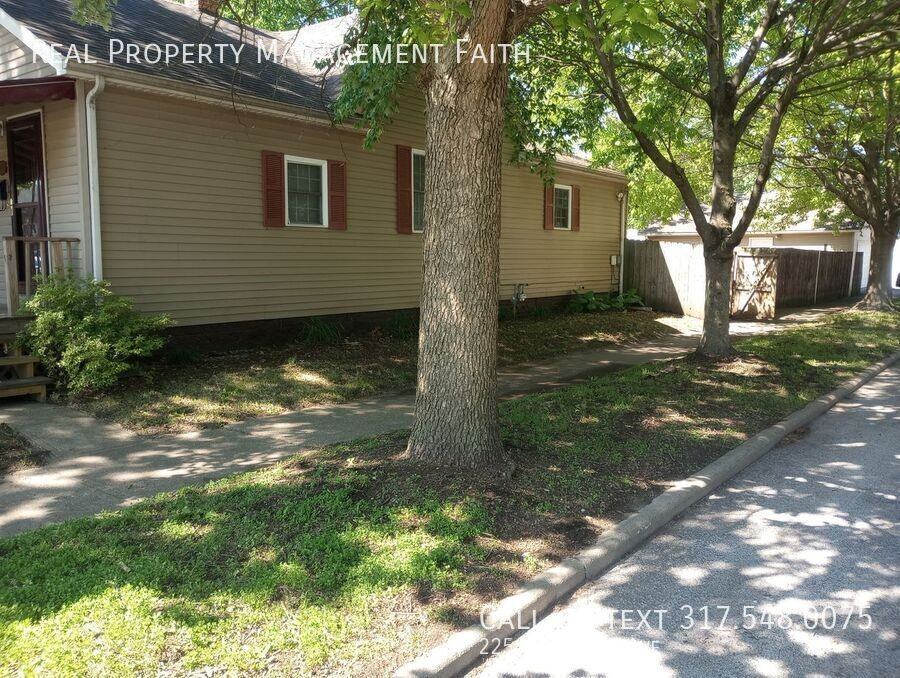 2250 Garfield Ave - Photo 3 of 21