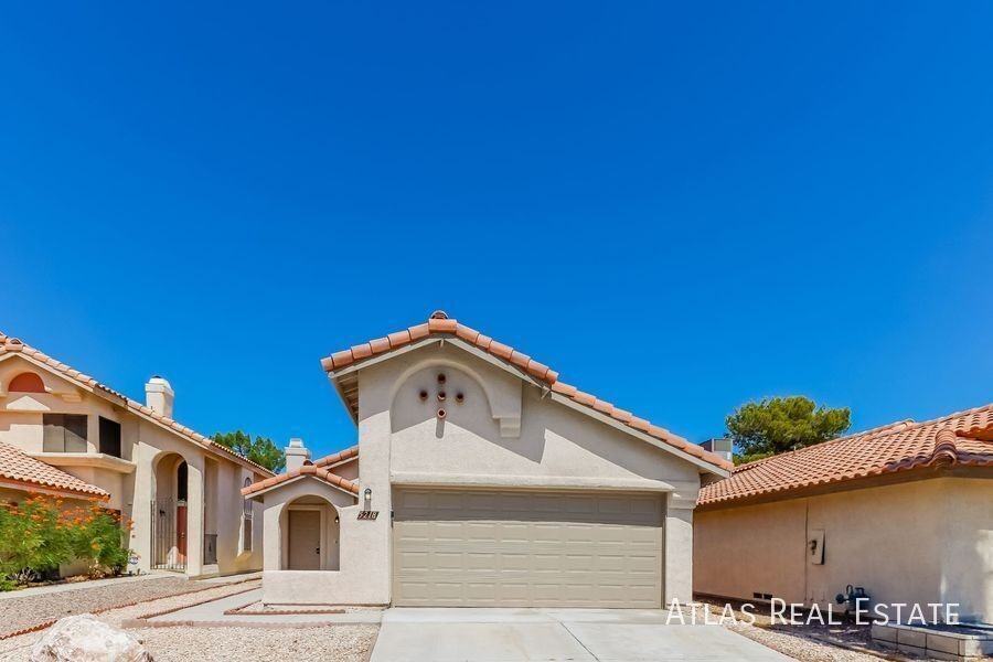 5218 Coral Vine Way - Photo 2 of 19