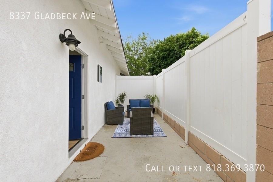 8337 Gladbeck Ave - Photo 4 of 29