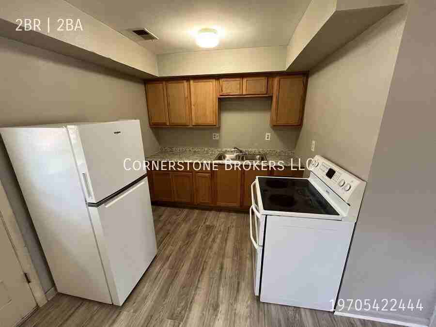 726 Lincoln St - Photo 5 of 9