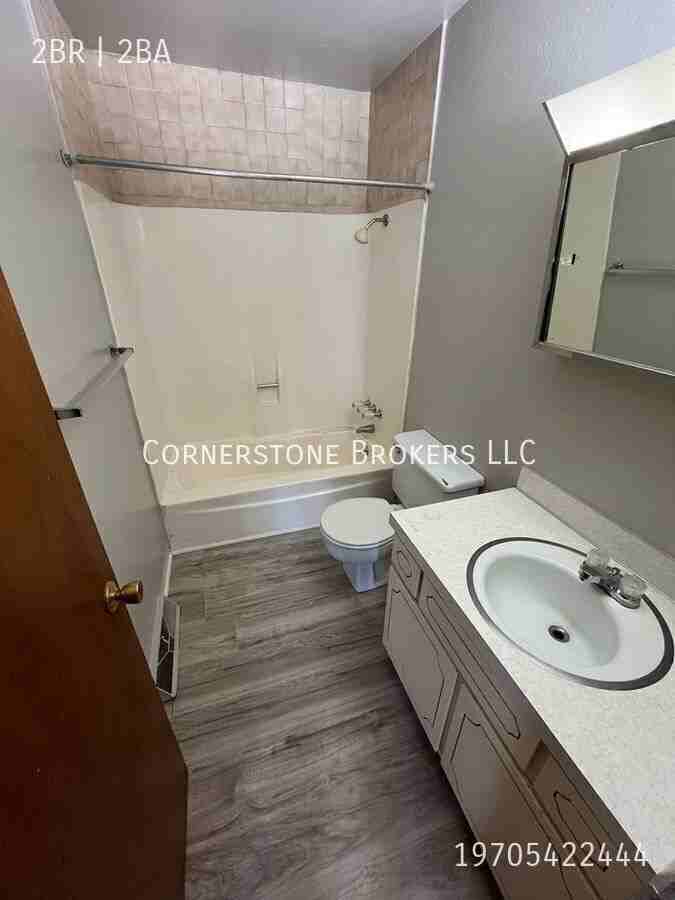 726 Lincoln St - Photo 6 of 9
