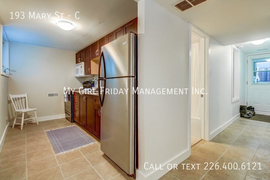 193 Mary St #C - Photo 2 of 7