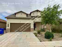 featured image of 7013 Silver Spur St
