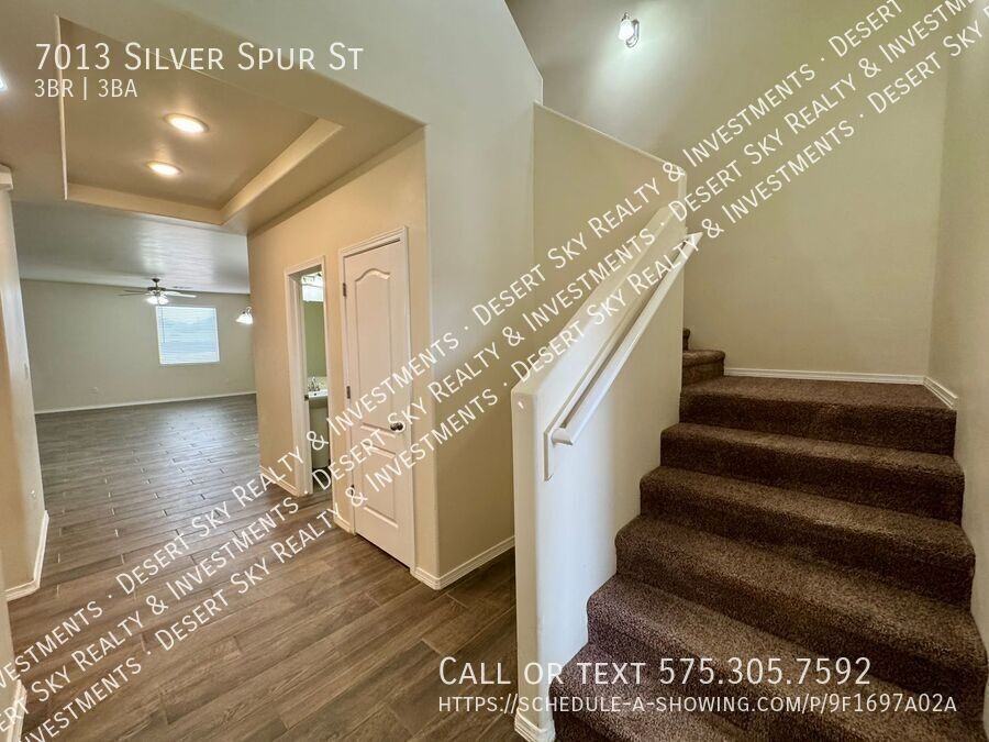7013 Silver Spur St - Photo 4 of 36