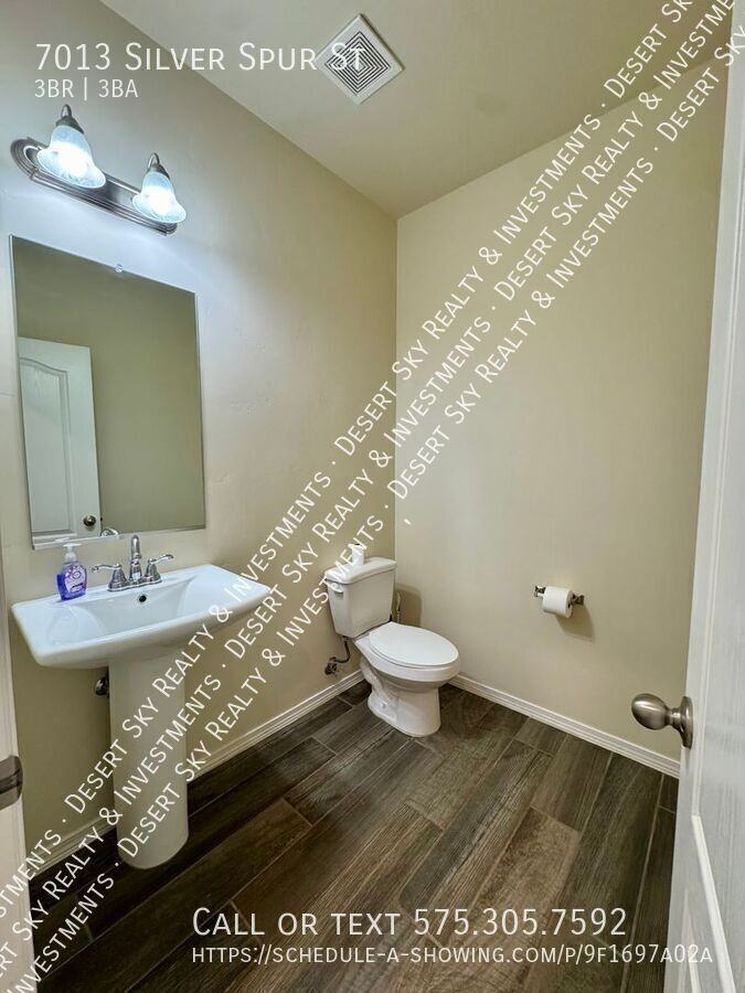 7013 Silver Spur St - Photo 6 of 36