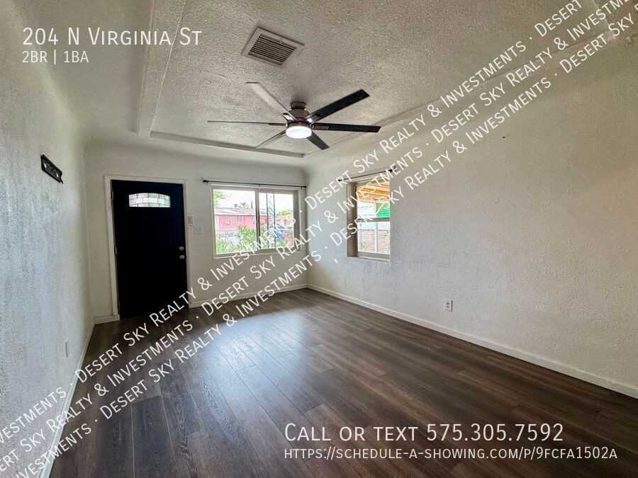 204 N Virginia St - Photo 3 of 17