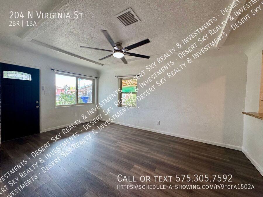 204 N Virginia St - Photo 5 of 17