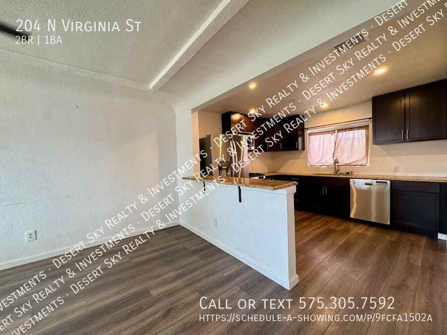 204 N Virginia St - Photo 6 of 17
