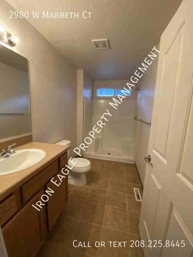 2980 W Marbeth Ct - Photo 7 of 11