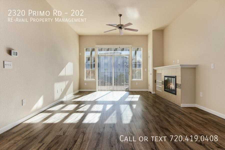 2320 Primo Rd #202 - Photo 4 of 31